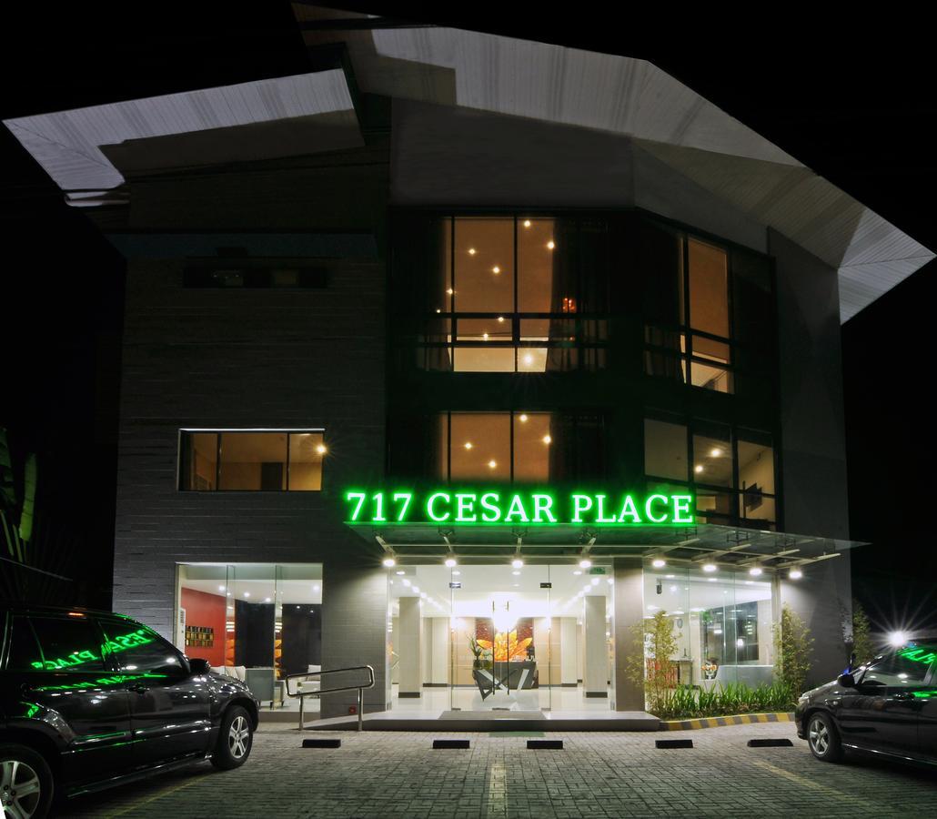 717 Cesar Place Hotel Тагбиларан Экстерьер фото